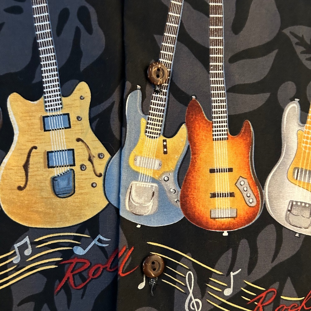 Hawaiian button up shirt 3xl